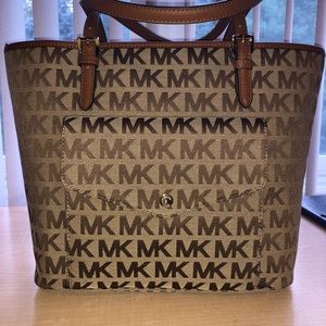 Michael Kors brand new purse!!!!